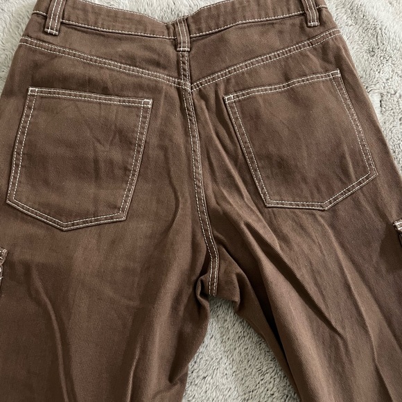 H&M Wide Leg Cargo Pants- M/US6 - Picture 2 of 2